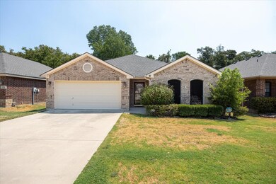 2209 Brandy Dr, Weatherford, TX 76087 - photo 2
