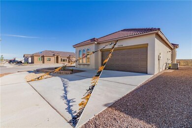 13594 Bradford St, Horizon City, TX 79928 - photo 2