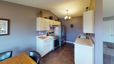 This AMAZING Kitchen boasts plenty of cabinet and 