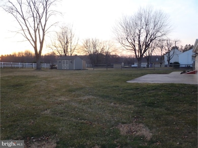 1232 Diamond St, Sellersville, PA 18960 - photo 7