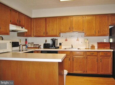 802 Mount Vernon Ct, Marlton, NJ 08053 - photo 6