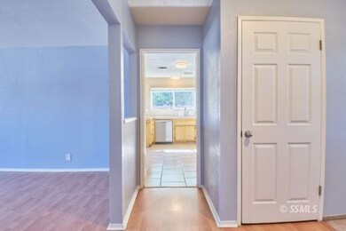 1112 Krista Ct, Ridgecrest, CA 93555 - photo 7