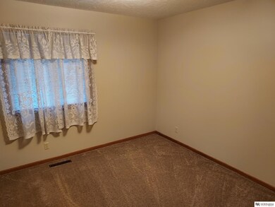 5018 N 128th St, Omaha, NE 68164 - photo 6