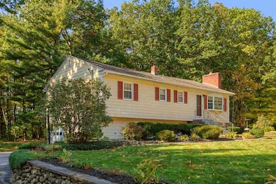 5 Devonshire Ln, Londonderry, NH 03053 - photo 2