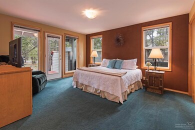 58043 Kinglet Rd, Sunriver, OR 97707 - photo 7