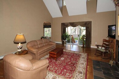 Livingroom 3