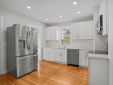 Kitchen with SS appliances and Quartz countertops