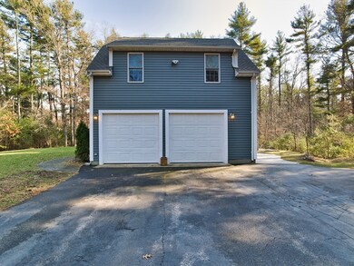 109 Haskell Ridge Rd, Rochester, MA 02770 - photo 4