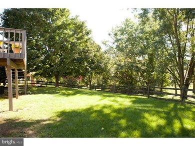 8 Rosecroft Ct, Wilmington, DE 19808 - photo 2