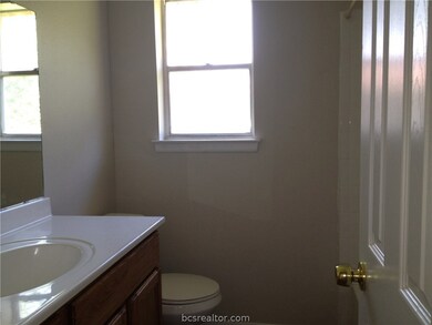 1607 Cloverdale Ct, College Station, TX 77840 - photo 5