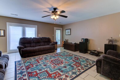 007-316620-07-1301 Meadowview Dr - Salem