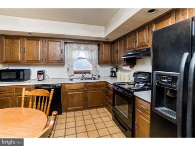 26 South St, Tamaqua, PA 18252 - photo 4