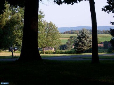 604 Stone Hill Rd, Shoemakersville, PA 19555 - photo 7