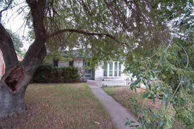 6906 Deer Ridge Ln, Houston, TX 77086 - photo 2