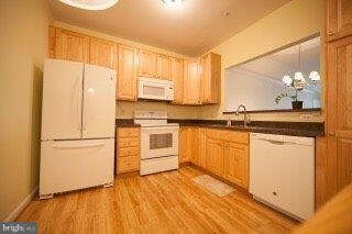 8615 Fluttering Leaf Trail unit 408, Odenton, MD 21113 - photo 4