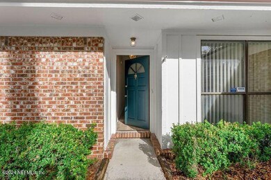 7301 Oakwood Dr, Jacksonville, FL 32211 - photo 3