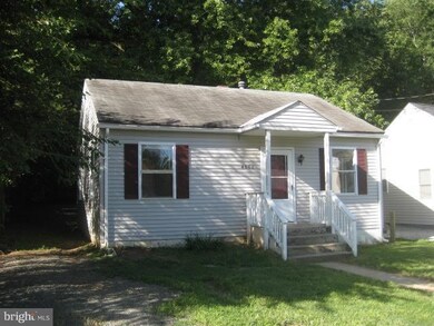 4001 White Haven Dr, Dumfries, VA 22026 - photo 2