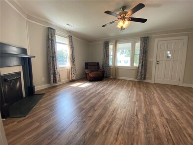 13 Lee St, Liberty, SC 29657 - photo 3