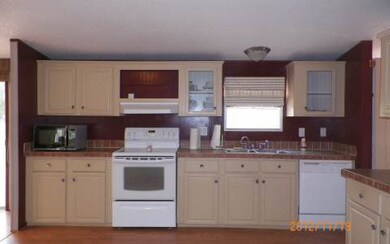 544 NW Bert Ave, Lake City, FL 32055 - photo 4