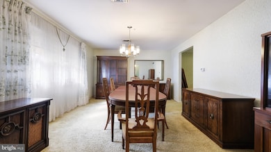 675 Buckstone Dr, Southampton, PA 18966 - photo 6