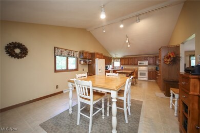 17200 Mock Rd, Berlin Center, OH 44401 - photo 7