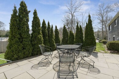 2 Farnum Rd, Buzzards Bay, MA 02532 - photo 4