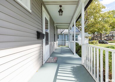 1442 W High St, Davenport, IA 52804 - photo 3