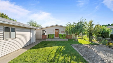 9139 W Arrowhead Ave, Kennewick, WA 99336 - photo 3