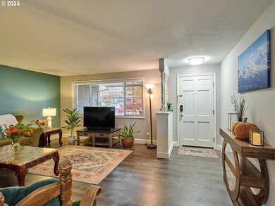 4570 39th Ave NE, Salem, OR 97305 - photo 3