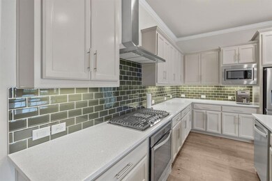 8241 Cotton Belt Ln, North Richland Hills, TX 76182 - photo 7