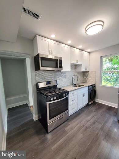 112 Sollers Point Rd, Dundalk, MD 21222 - photo 2