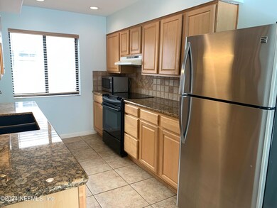 121 13th Ave S unit C, Jacksonville Beach, FL 32250 - photo 3