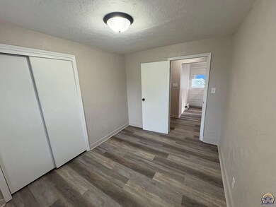 805 Watson St, Emporia, KS 66801 - photo 7