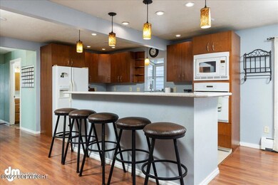05-Kitchen 20220418-DW-4337