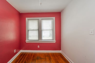 1223 Locust St, Anderson, IN 46016 - photo 6