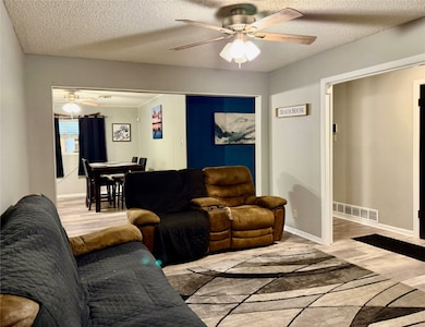 1817 Rosewood Dr, Abilene, TX 79603 - photo 4