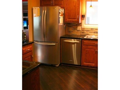 1667 Penworth Dr, Columbus, OH 43229 - photo 2