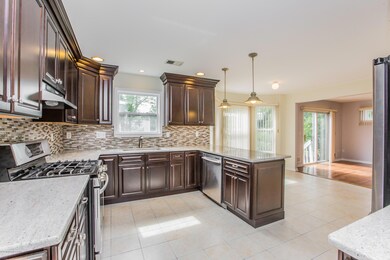 302ChurchStreetHiRes-7230