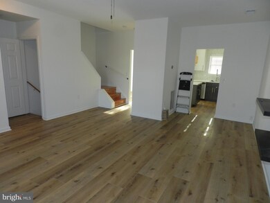 2467 Medford Ct unit 21B, Crofton, MD 21114 - photo 3