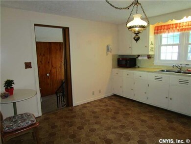 Kitchen. Access to family room from kitchen.