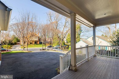 2109 Greenwich St, Falls Church, VA 22043 - photo 3