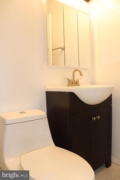 7606 Walker Mill Rd, Capitol Heights, MD 20743 - photo 6