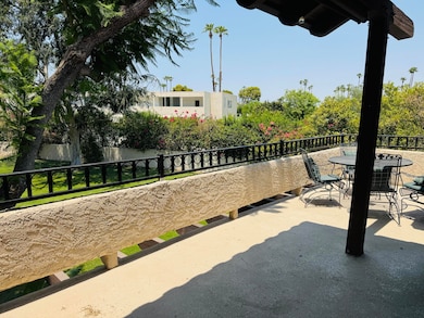 2345 S Cherokee Way unit 109, Palm Springs, CA 92264 - photo 5