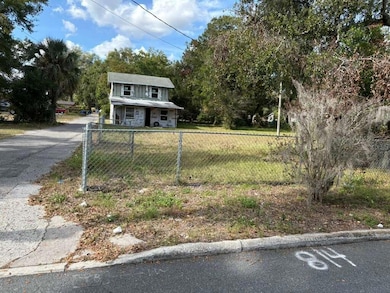 814 Texas Ave, Lakeland, FL 33815 - photo 3