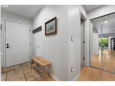 Entrance/Foyer