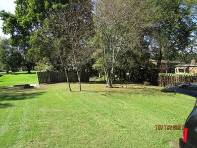 side yard