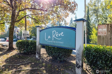 10709 Valley View Rd unit B403, Bothell, WA 98011 - photo 2