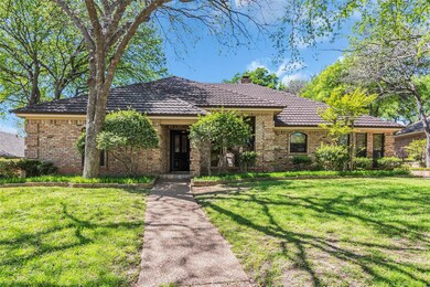 2537 Stonegate Dr N, Bedford, TX 76021 - photo 4