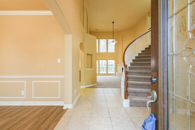 2163 Colonial St, Alvin, TX 77511 - photo 4