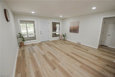 5974 S Main St, New Franklin, OH 44216 - photo 6